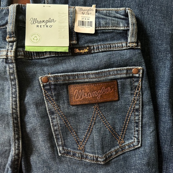 NWT!!!Wrangler Retro High Rise Flare Trumpet Jeans In Jana - Picture 13 of 16